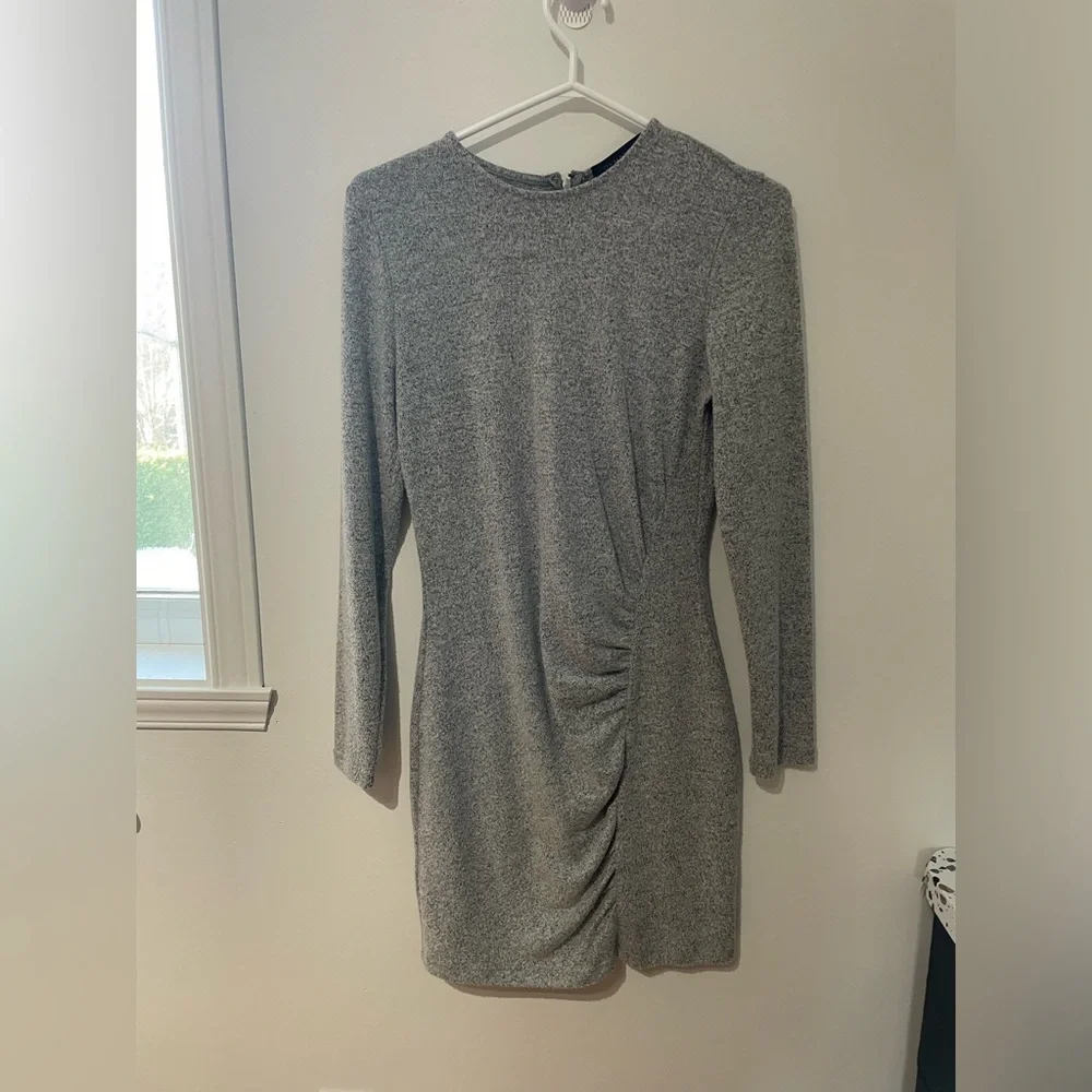 Dynamite dress - Picture 2 of 5